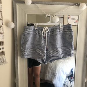 Vineyard Vines shorts